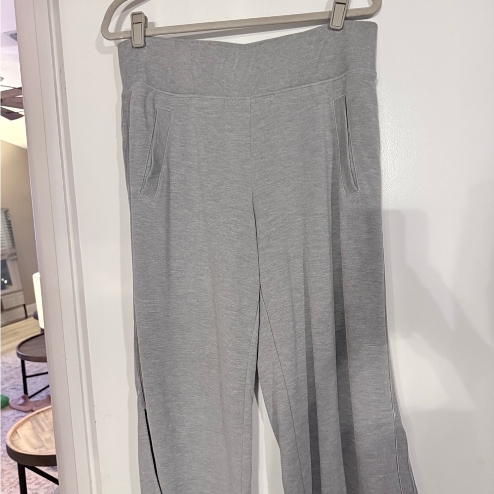 Athleta Light Gray Women's Joggers
